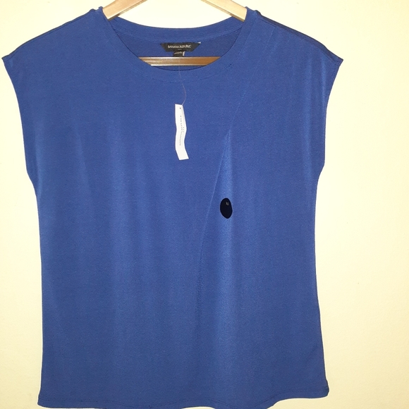 Banana Republic Tops - Banana Republic Blouse